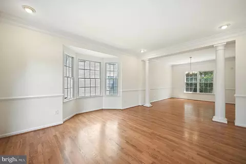 Living - 10861 Hunter Gate Way, Reston, VA 20194 photo 2 of 7
