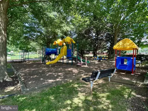 View/Area - 10861 Hunter Gate Way, Reston, VA 20194 photo 1 of 1