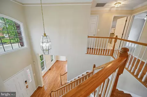 Entry Way - 10861 Hunter Gate Way, Reston, VA 20194 photo 5 of 7