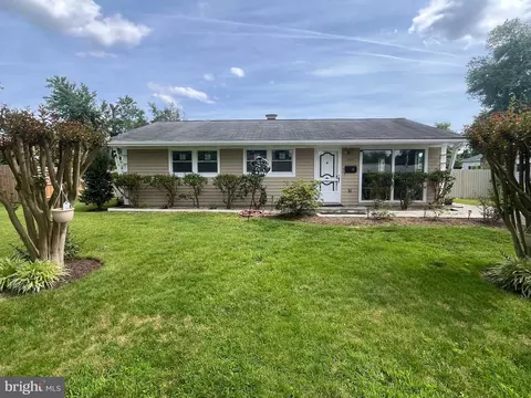 4111 Lawrence St, Alexandria, VA 22309