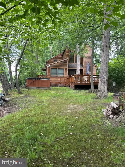394 Park St SE, Vienna, VA 22180