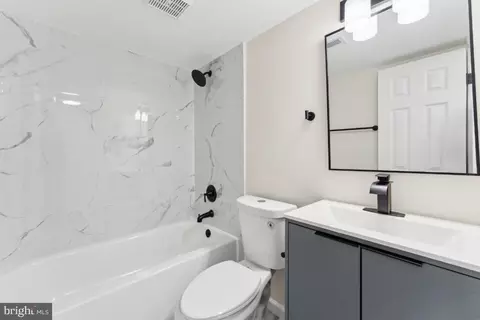 2362 Antiqua Ct, Reston, VA 20191 photo 34