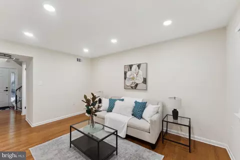 2362 Antiqua Ct, Reston, VA 20191 photo 6