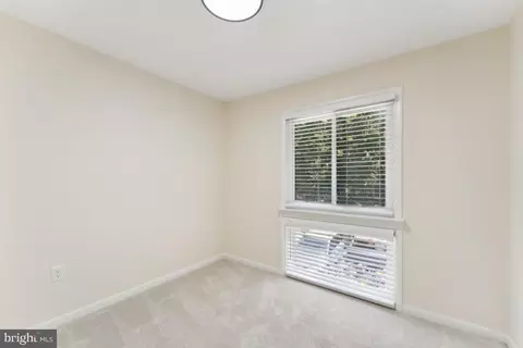 2362 Antiqua Ct, Reston, VA 20191 photo 18