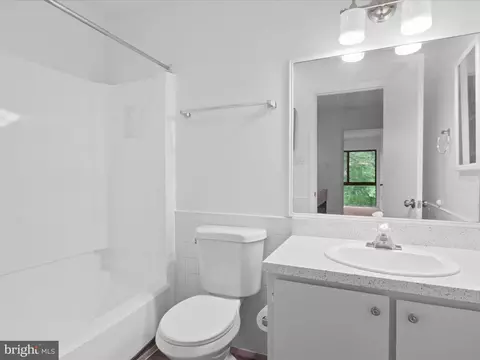 11627 Newbridge Ct, Reston, VA 20191 photo 25