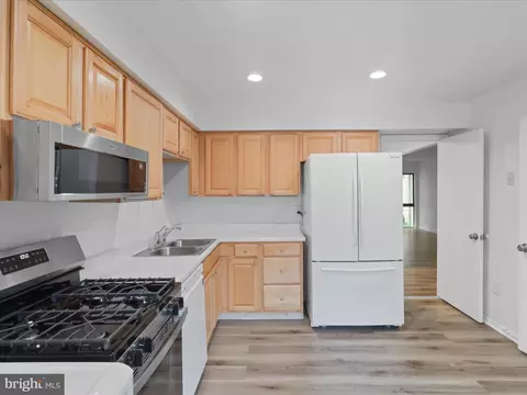11627 Newbridge Ct, Reston, VA 20191 photo 8