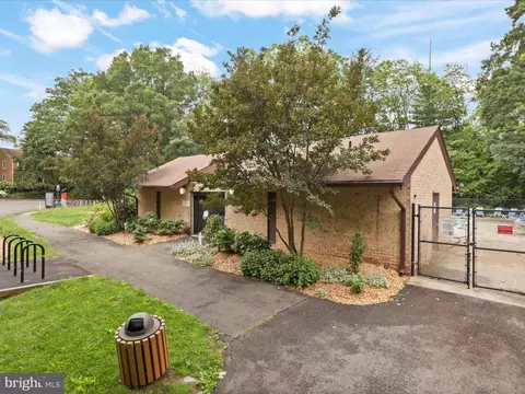 11627 Newbridge Ct, Reston, VA 20191 photo 44