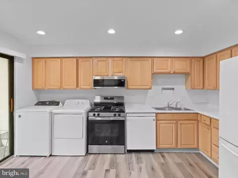 11627 Newbridge Ct, Reston, VA 20191 photo 5