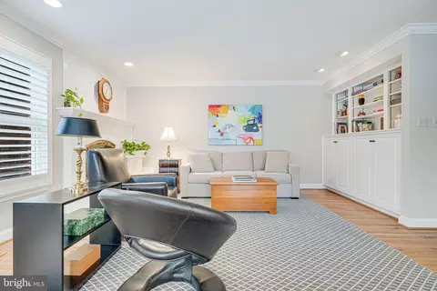 Living - 6631 Madison Mclean Dr, Mclean, VA 22101 photo 2 of 2