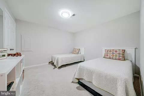 Bedroom - 6631 Madison Mclean Dr, Mclean, VA 22101 photo 8 of 9