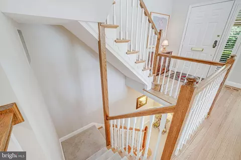 Entry Way - 6631 Madison Mclean Dr, Mclean, VA 22101 photo 3 of 4