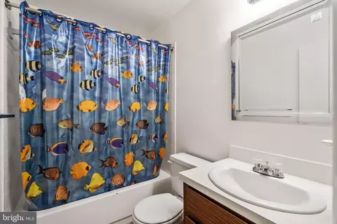 Bath - 2339 Millennium Ln, Reston, VA 20191 photo 1 of 1
