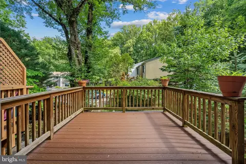 Exterior - 2339 Millennium Ln, Reston, VA 20191 photo 4 of 11