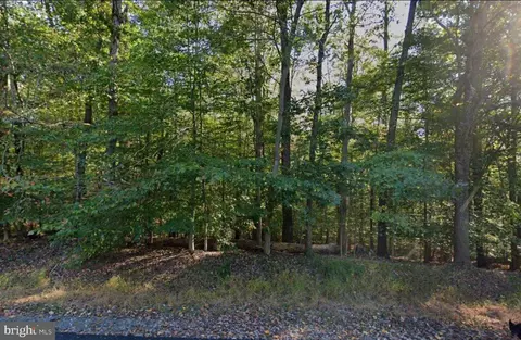 250 Springvale Rd, Great Falls, VA 22066