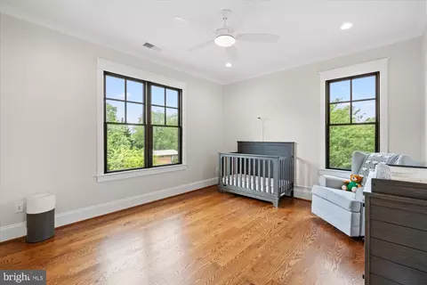 Bedroom - 6518 Beverly Ave, Mclean, VA 22101 photo 4 of 7