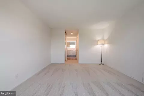 8380 Greensboro Dr #906, Mclean, VA 22102 photo 30