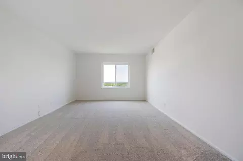 8380 Greensboro Dr #906, Mclean, VA 22102 photo 31