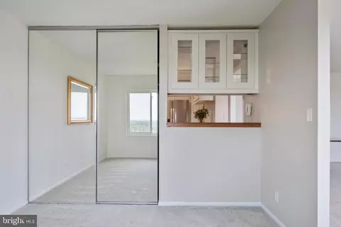 8380 Greensboro Dr #906, Mclean, VA 22102 photo 24