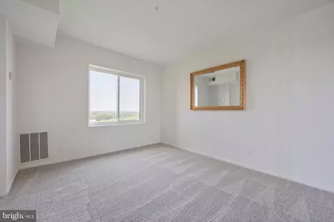8380 Greensboro Dr #906, Mclean, VA 22102 photo 23