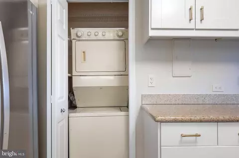 8380 Greensboro Dr #906, Mclean, VA 22102 photo 14