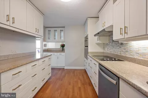 8380 Greensboro Dr #906, Mclean, VA 22102 photo 18