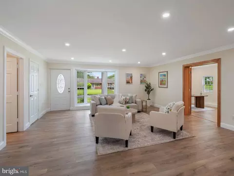 Living - 5503 Blacksburg Rd, Springfield, VA 22151 photo 1 of 3