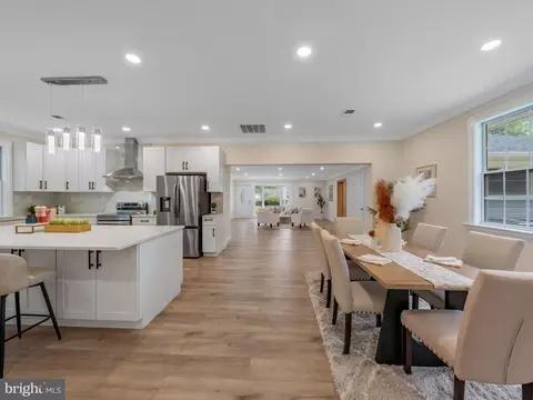 Dining - 5503 Blacksburg Rd, Springfield, VA 22151 photo 1 of 3