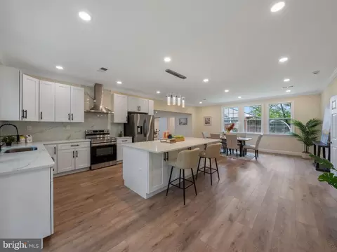 5503 Blacksburg Rd, Springfield, VA 22151
