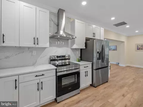Kitchen - 5503 Blacksburg Rd, Springfield, VA 22151 photo 4 of 5