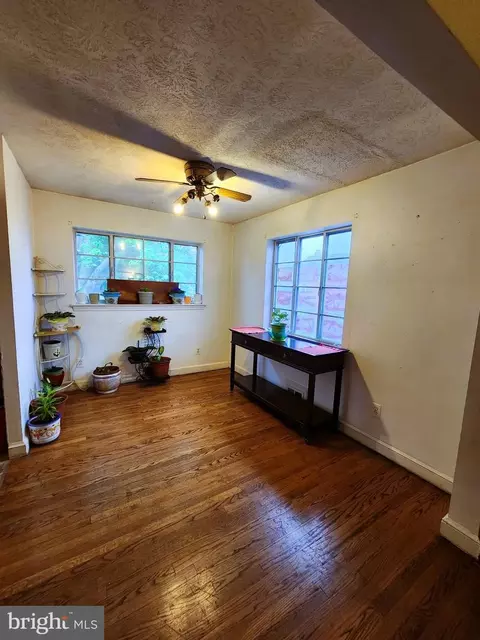 Other - 6029 Amherst Ave, Springfield, VA 22150 photo 2 of 3