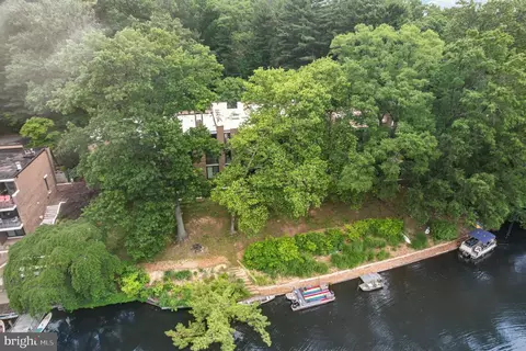 1690 Chimney House Rd, Reston, VA 20190 photo 38