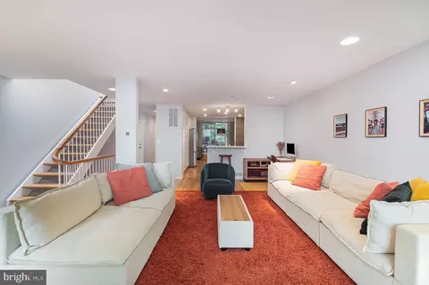1690 Chimney House Rd, Reston, VA 20190 photo 14