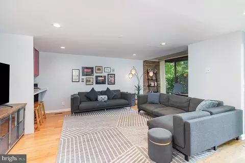 1690 Chimney House Rd, Reston, VA 20190 photo 33