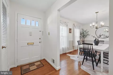 7013 Alicent Pl, Mclean, VA 22101 photo 3