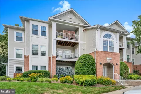 1505 N Point Dr #203, Reston, VA 20194
