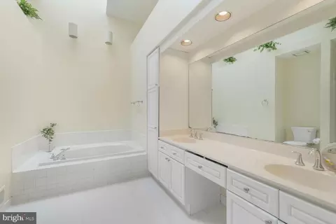6512 Serenade Pl, Springfield, VA 22150 photo 11