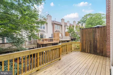 6512 Serenade Pl, Springfield, VA 22150 photo 15