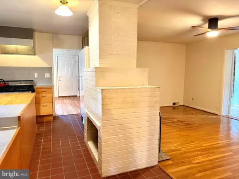7200 Highland St, Springfield, VA 22150 photo 14