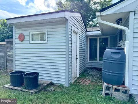 7200 Highland St, Springfield, VA 22150 photo 5