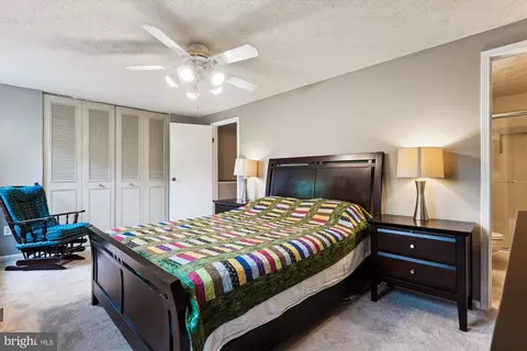 9175 Forest Lawn Ct, Springfield, VA 22152 photo 18