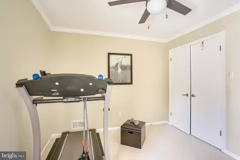 Bedroom - 12700 Kettering Dr, Herndon, VA 20171 photo 4 of 7