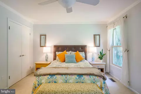 Bedroom - 12700 Kettering Dr, Herndon, VA 20171 photo 2 of 7