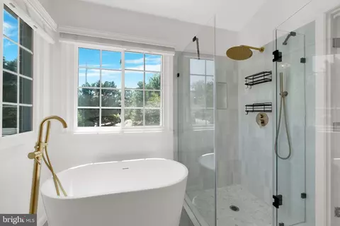 8011 Readington Ct, Springfield, VA 22152 photo 32