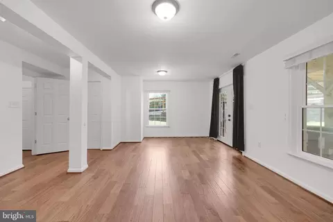 8011 Readington Ct, Springfield, VA 22152 photo 45