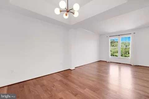 8011 Readington Ct, Springfield, VA 22152 photo 5