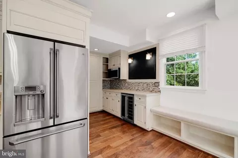 8011 Readington Ct, Springfield, VA 22152 photo 16
