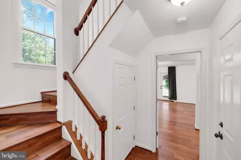 8011 Readington Ct, Springfield, VA 22152 photo 43