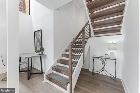 Entry Way - 2127 Cabots Point Ln, Reston, VA 20191 photo 8 of 8
