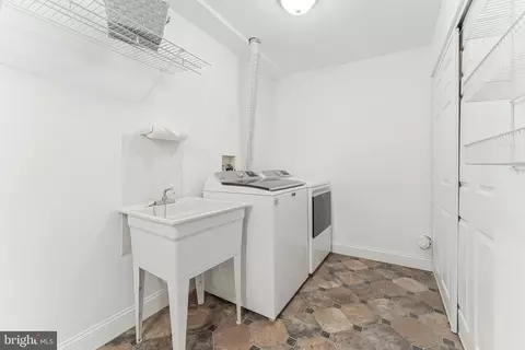 Other - 2127 Cabots Point Ln, Reston, VA 20191 photo 11 of 12