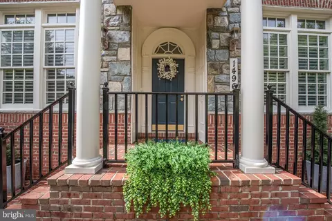 Exterior - 1496 Evans Farm Dr, Mclean, VA 22101 photo 2 of 2